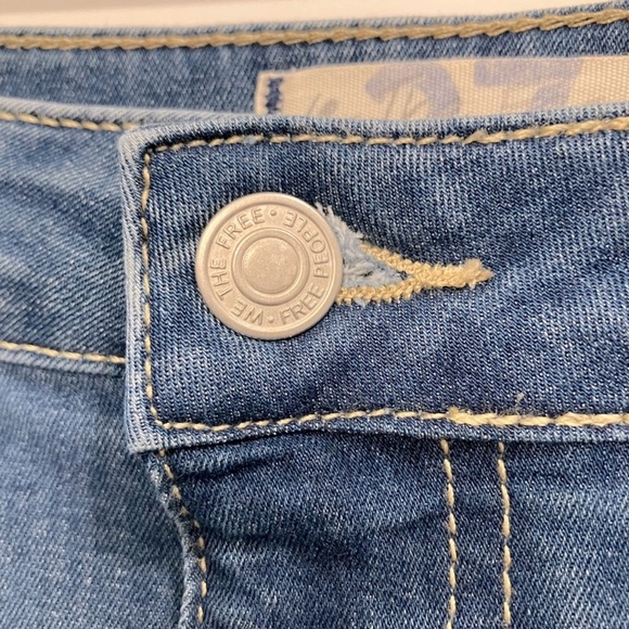 Free People We The Free Just Float On Flare Jeans | Jericho Blue | High Rise 27 - Picture 6 of 11